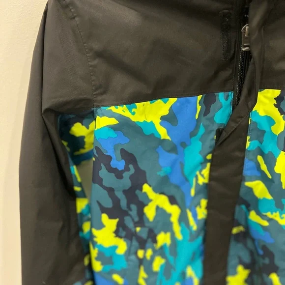 The North Face Boys' Antora Rain Jacket size 10 - Picture 6 of 14